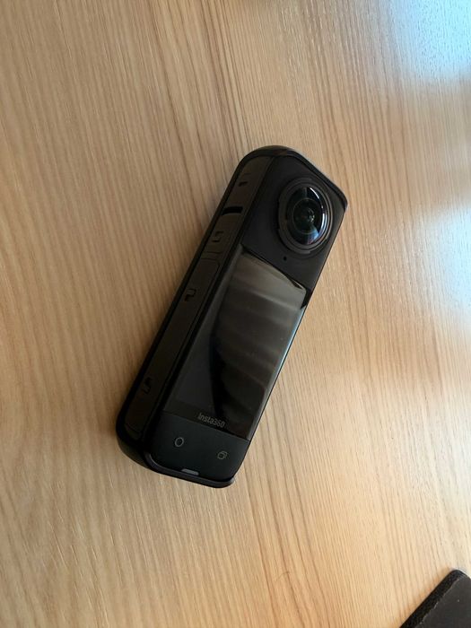 Camera Insta360 X4 Starter Bundle + selfie stick | Predare Personala | Fara Schimburi