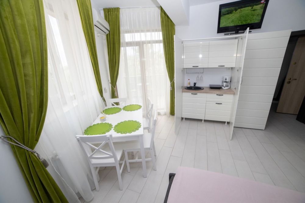 Vand Apartament langa Hotel Opera zona cluburilor