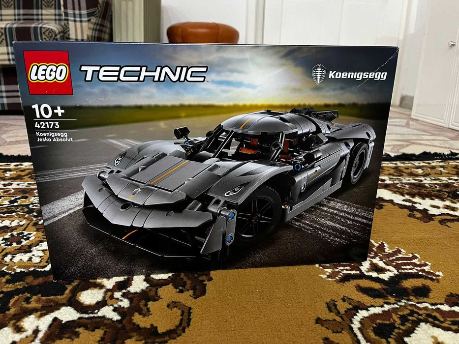 LEGO Technic Koenigsegg Jesko Absolut gri 42173 – 801 piese