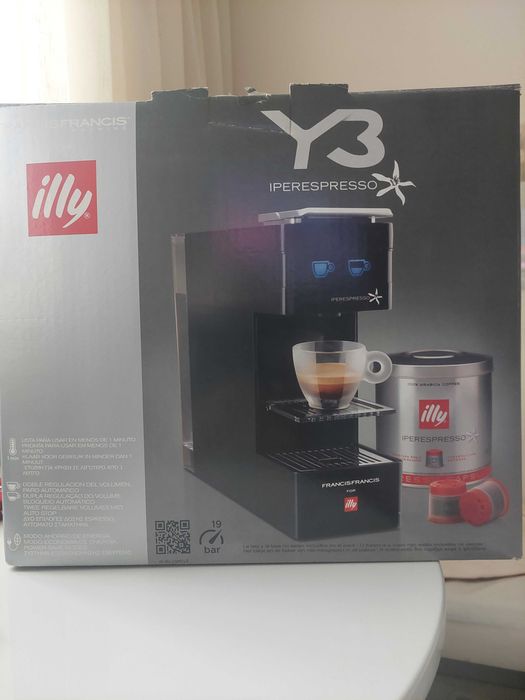 Кафемашина Illy iperEspresso, бял цвят