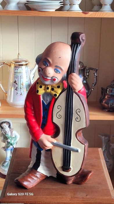 Декоративна порцеланова фигурка