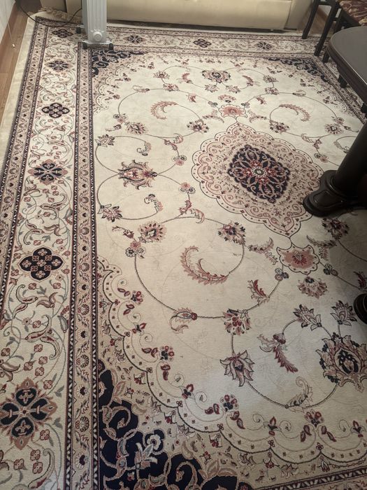 Ковер для зала б /у