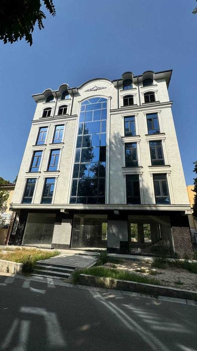 Продам отдельно стоящий здание 6 Этажный