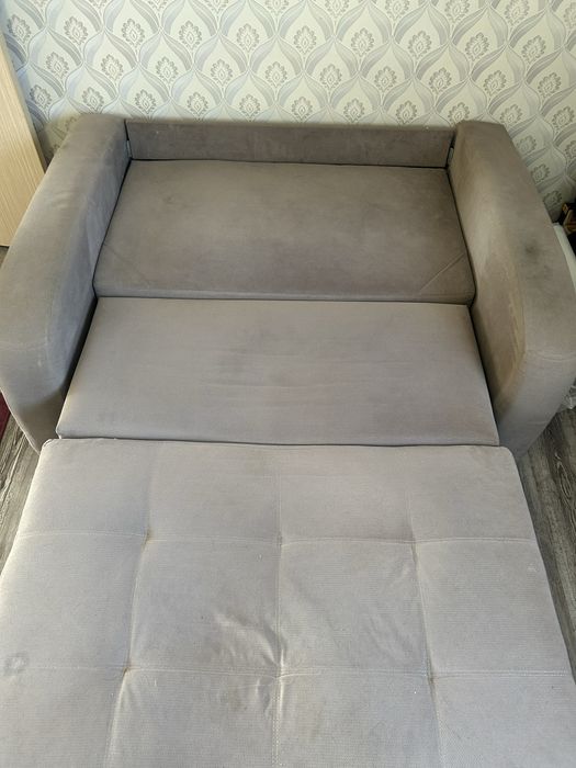 Продаю раскладной диван