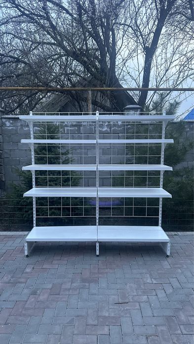 Стеллаж для магазина