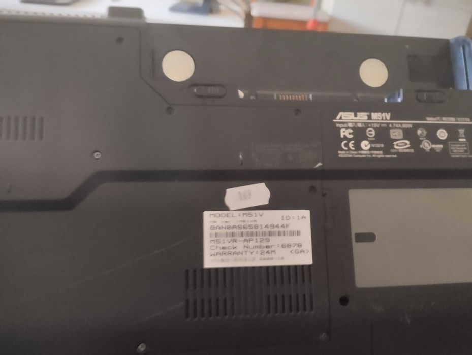 Лаптоп  Asus M51V