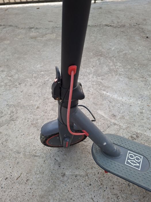 Vand trotinets electrica