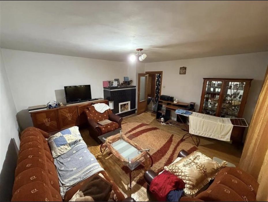 Apartament cu 3 camere în Focşani, pe str. Dinicu Golescu