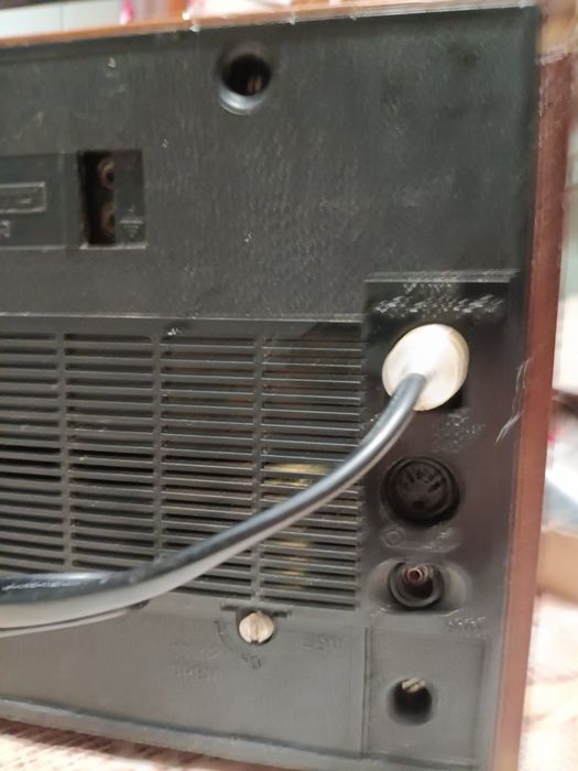 Транзистор Селена б211