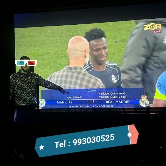 Firminniy EPSON { Проектор } Proektor. 100% ORIGINAL.