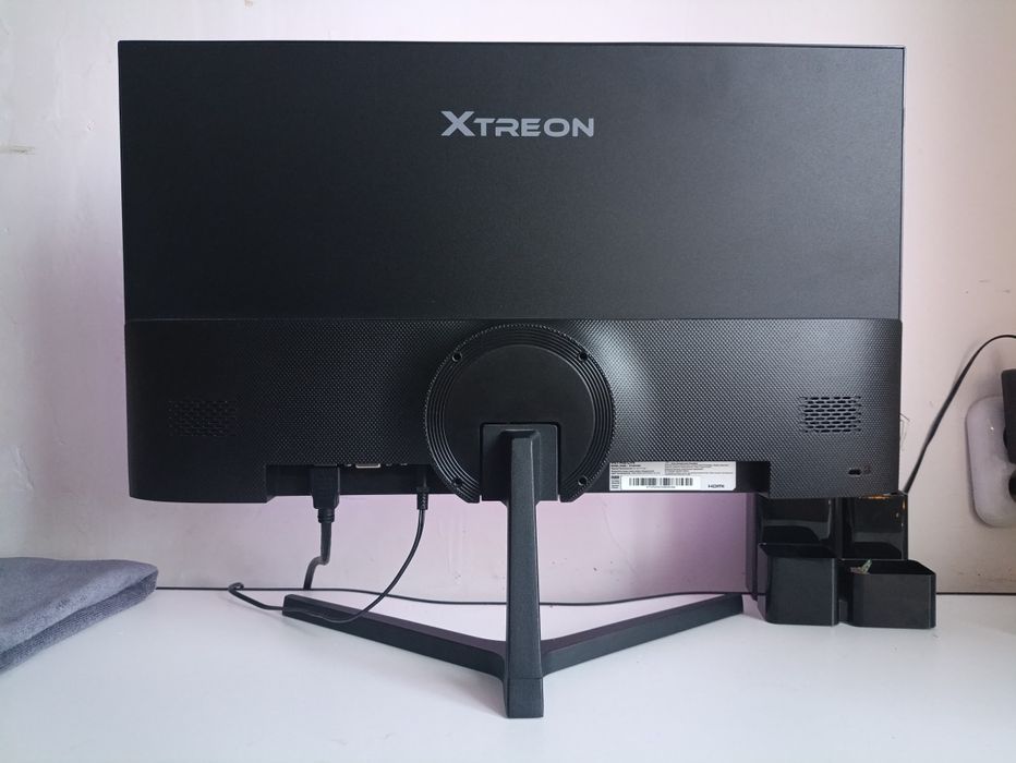 Монитор 21.5" Full HD 100Hz FreeSync