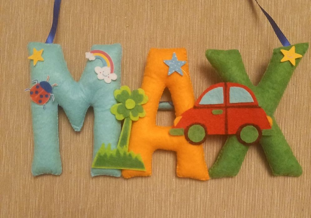 Nume decor din fetru