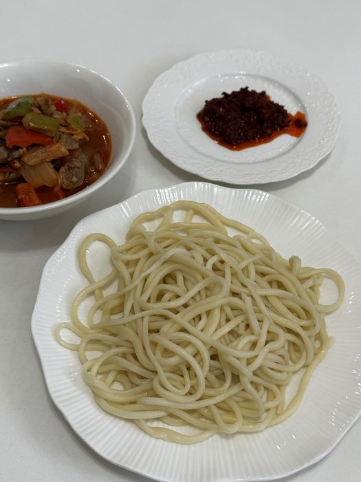 Ручной,дунганский лагман