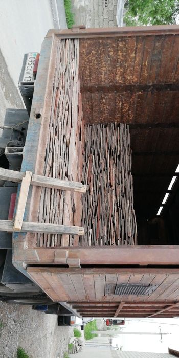 Дикий камень красный