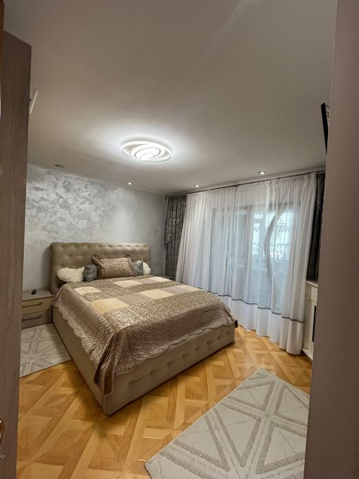 Vând apartament cu 2 camere