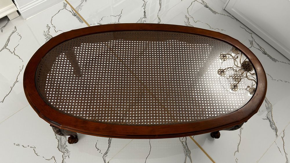 Măsuță de cafea stil clasic