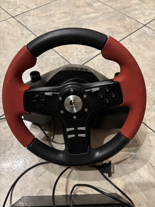 Volan cu pedale Logitech