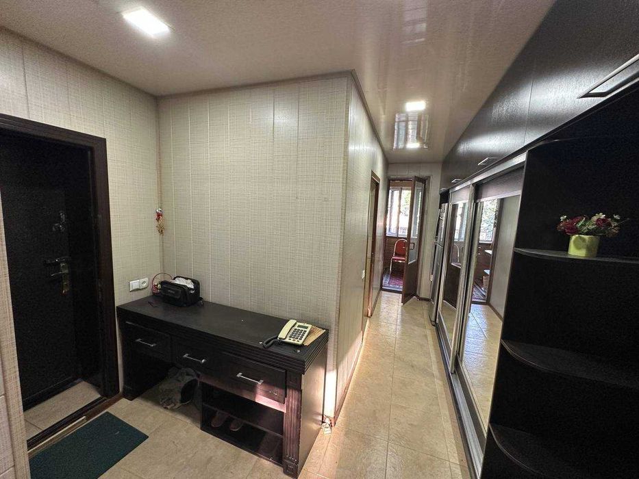 3-комнатная 80 м² | Ц-7 | ЦУМ | Требует ремонта