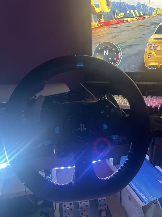 PlayStation 5 slim + волан logitech g29 със шифтър