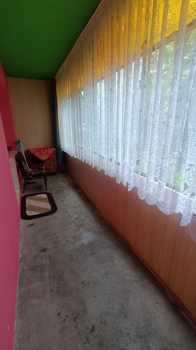 Închiriez apartament