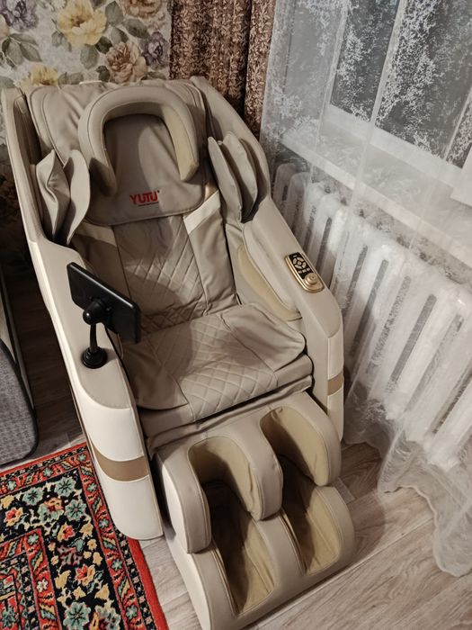 Массажное кресло