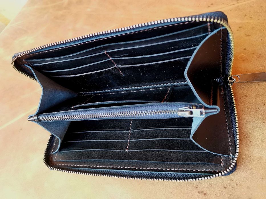 Дамско портмоне от естествена кожа