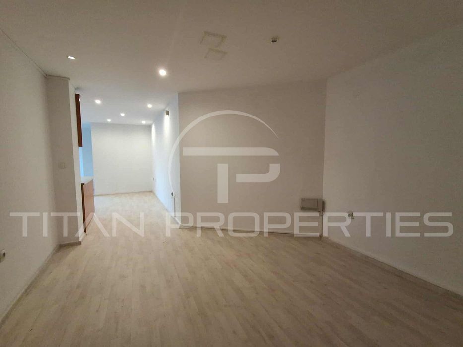 Тристаен за продажба в ж.к Манастирски ливади - запад