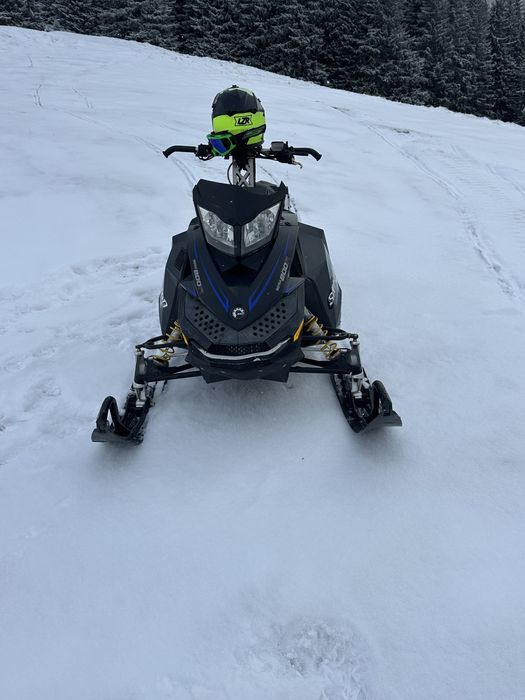 Smowmobil skidoo summit 800cc