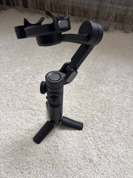 Gimbal 3axis Aochuan Smartphone iphone/android