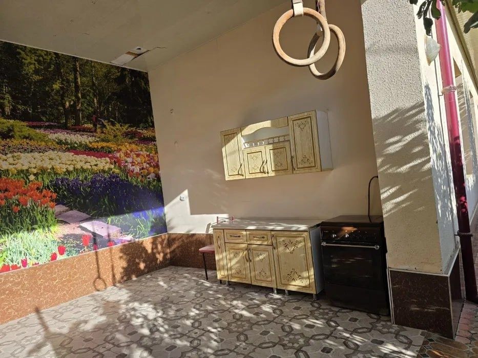 Studentlarga 750000 yunusobod 19 kvartira