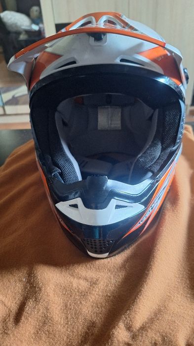 Каска HJC размер XS