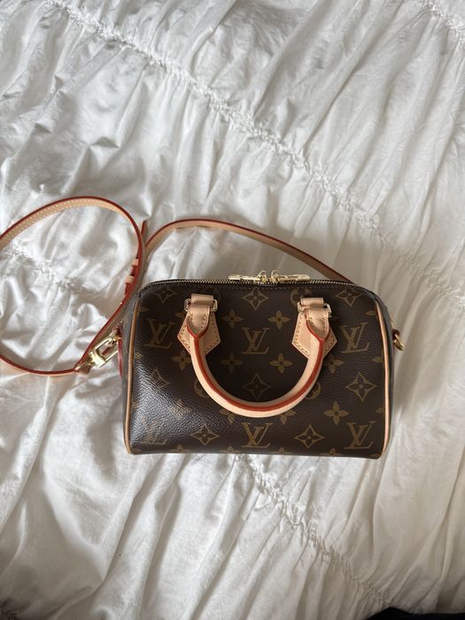 Louis Vuitton Speedy 25 чанта