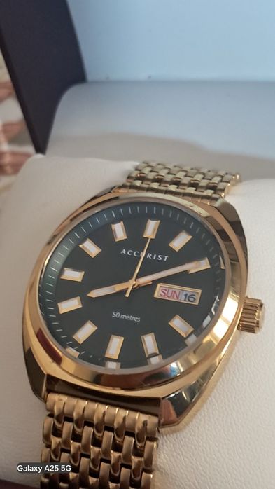 Vand ceas Accurist