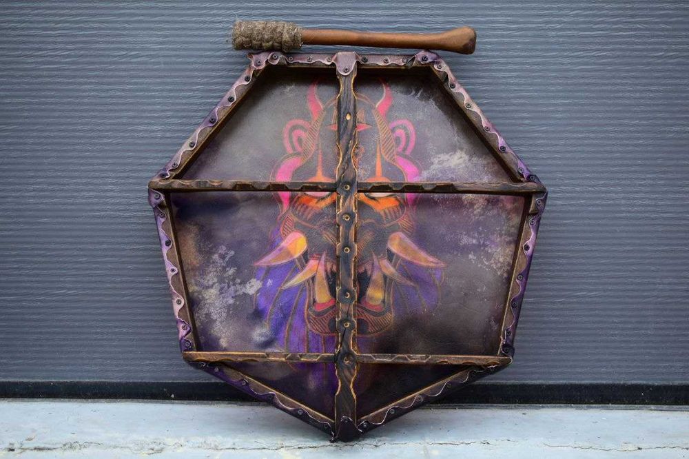 Шаманский бубен.