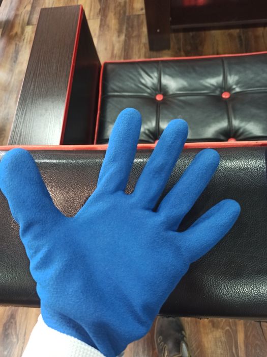 Перчатки для всех типов работ