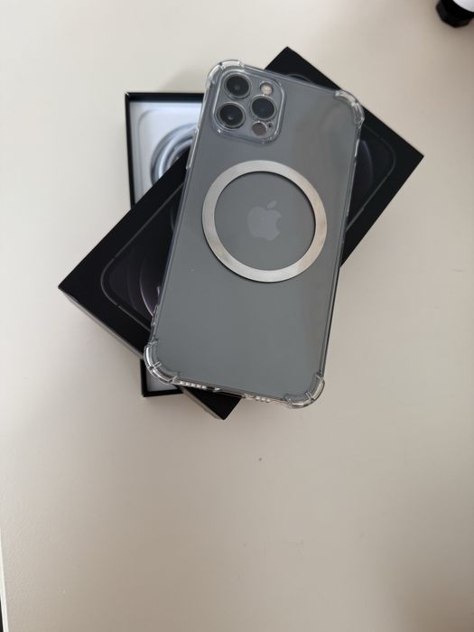 Продам iPhone 12 pro 256GB