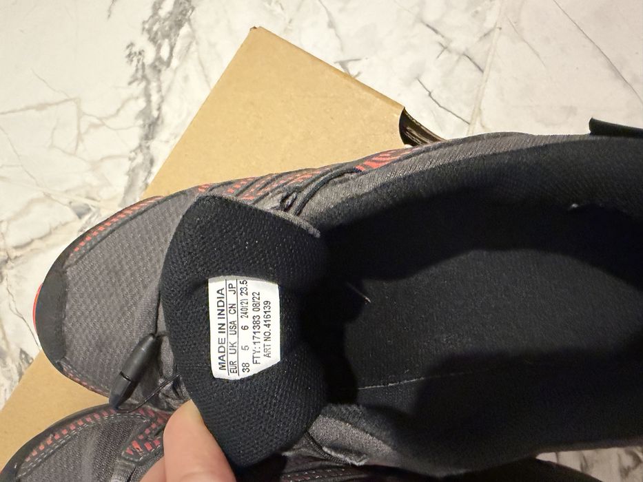 Salomon XA Pro V8 обувки