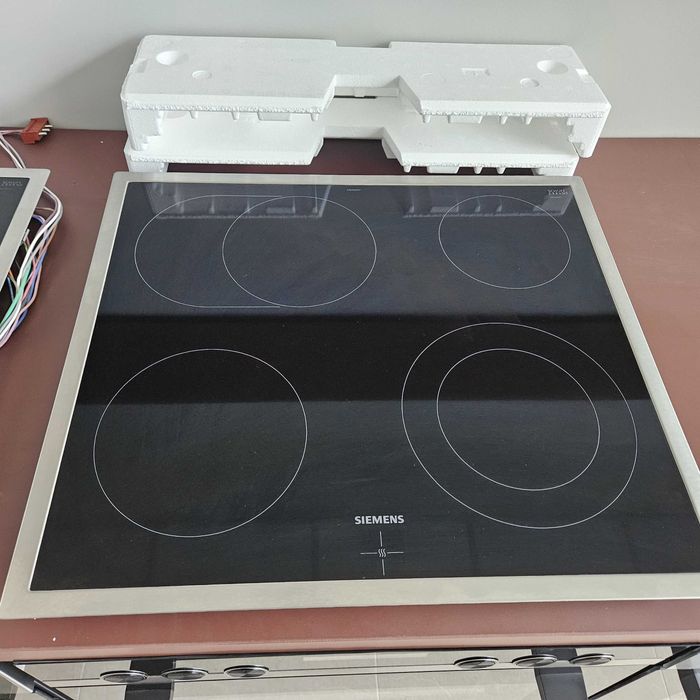 Немска фурна със стъклокерамичен плот Siemens - 2 ГОДИНИ ГАРАНЦИЯ