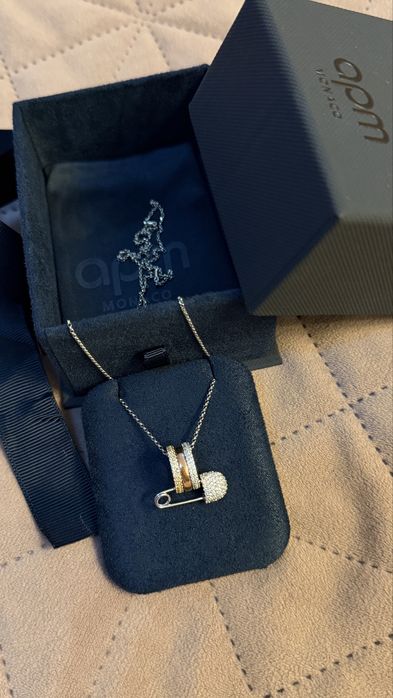 Colier apm MONACO ajustabil cu pandantiv tip „Safety Pin”