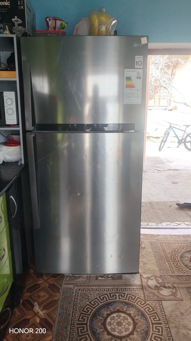 Холодильник LG на 636 литров