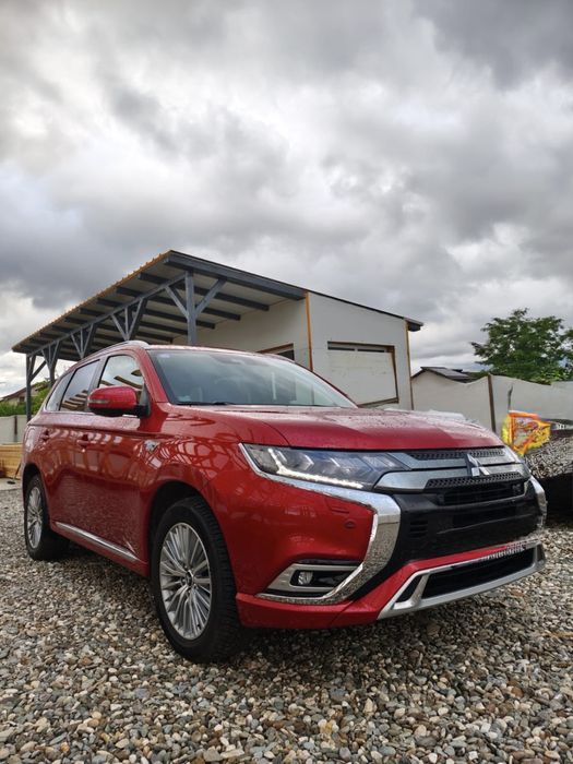 Mitsubishi Outlander 2.4 PHEV