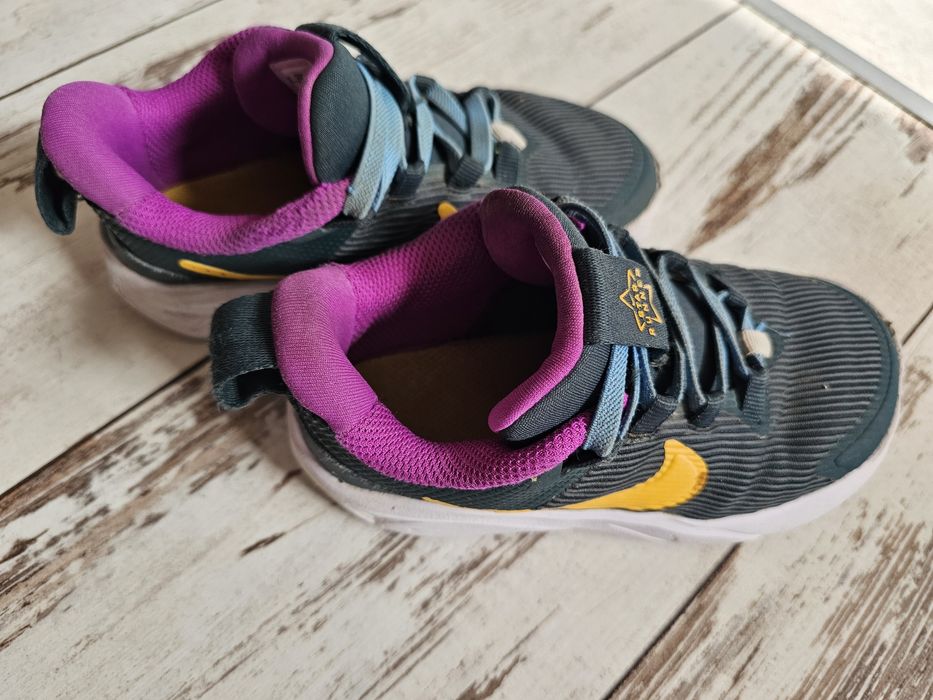 Детски маратонки Nike