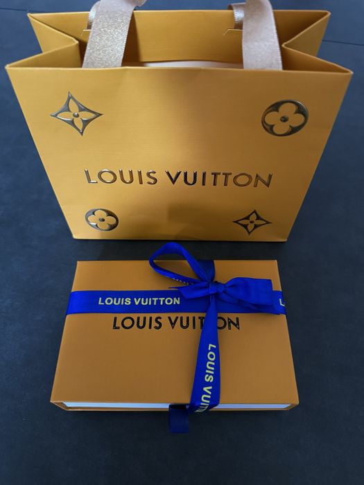 Гривна Louis Vuitton