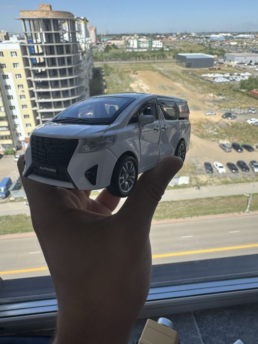 Продаю модельные машины в хорошем состоянии