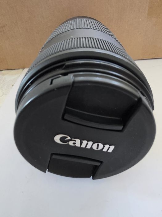 Obiective Canon 24-70mm f/4 și 70-300mm. Stabilire obiectiv nano Canon.