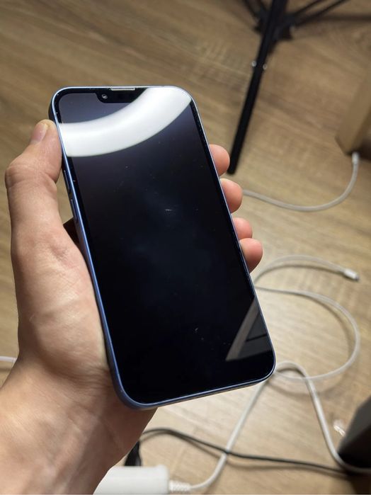 iphone 13 в идеальном состояний