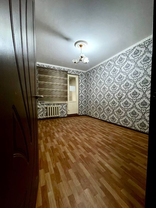 Срочно сотилади 2 хона 3 хона қилинган  75 м² сквозной 5этаж 5 этажли