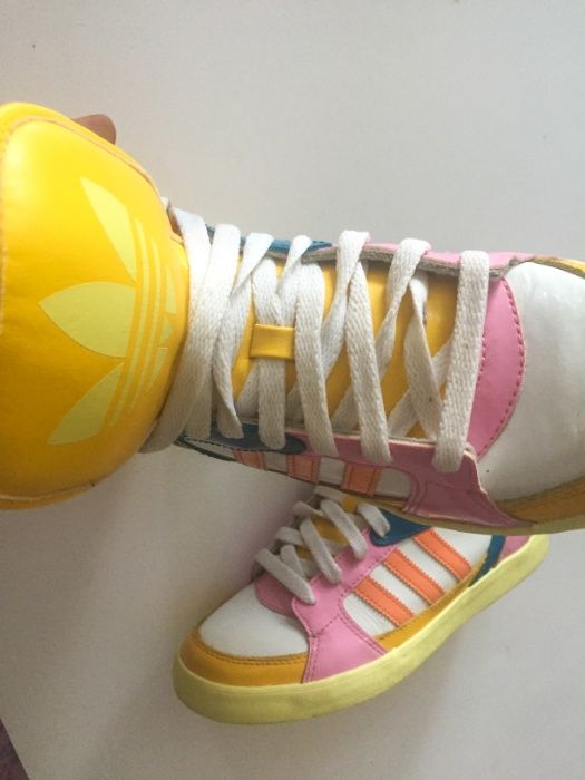 adidas original женски кецове 38 номер