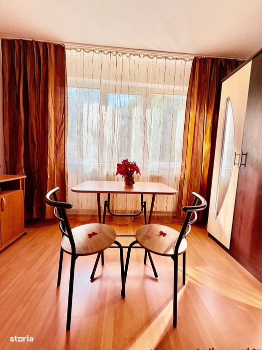 Apartament 2 camere, mobilat și utilat, etaj 2/4 – Zona Nord,