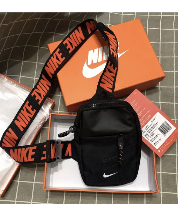 Барсетка найк качество 1:1